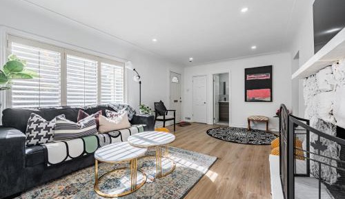 Four-Bedroom Deluxe Home - Oceanfront