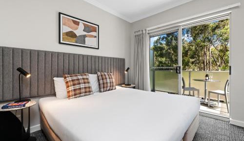 Executive Studio with Balcony