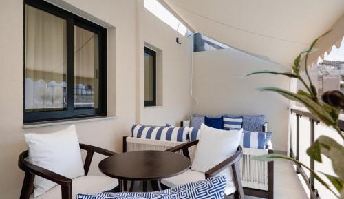 Apartment with Balcony