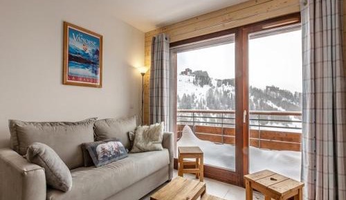 Apartment (6 Adults)