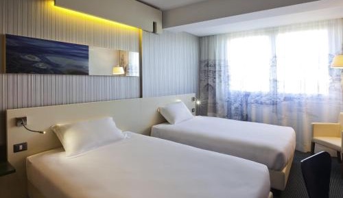 Superior Room with Two Double Beds