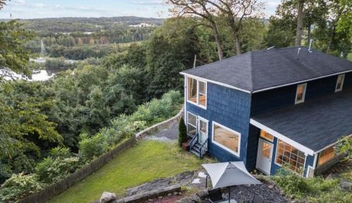 Four-Bedroom Vacation Home