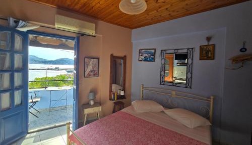 Studio with Sea View