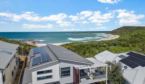 Five-Bedroom Holiday Home