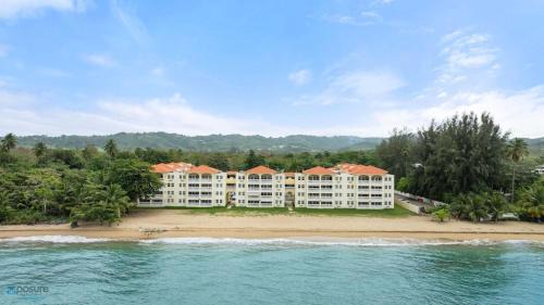 Two-Bedroom Apartment - Oceanfront 