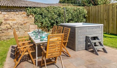 Three-Bedroom Holiday Home 