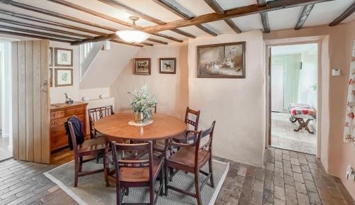 Three-Bedroom Holiday Home 