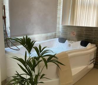 Double Room with Spa Bath