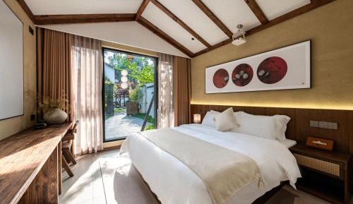 Double Room with Patio