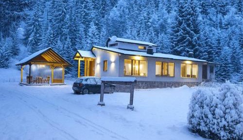 Three-Bedroom Chalet