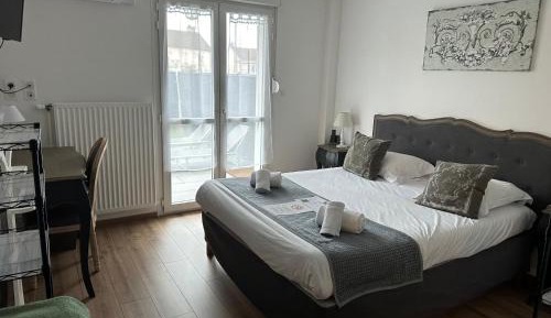 Two-Bedroom Superior Apartment