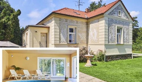 Villa with Private Pool