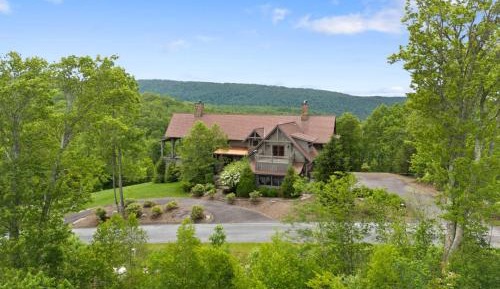 Four-Bedroom Vacation Home