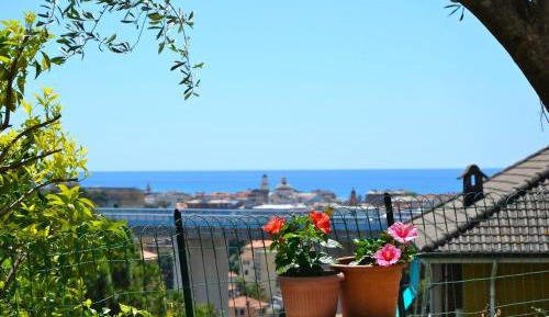 One-Bedroom Deluxe Apartment