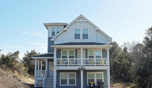 Five-Bedroom Apartment