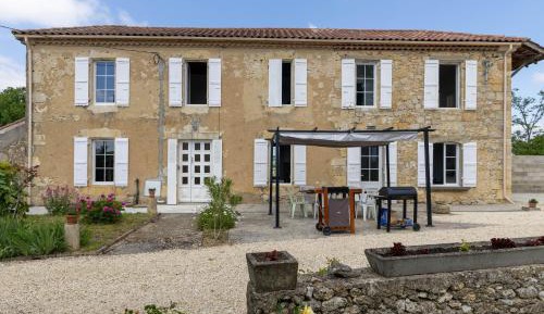 Holiday Home with Bath