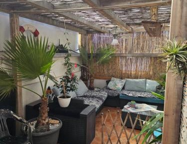 Standard Double Room with Shared Bathroom