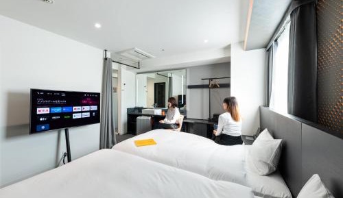 Twin Room with Bath
