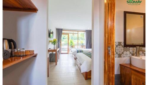Triple Room with Pool View