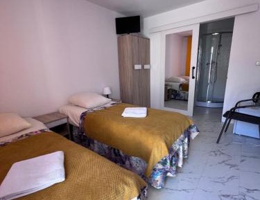 Small Twin Room