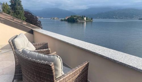 Two-Bedroom Apartment with Terrace and Sea View