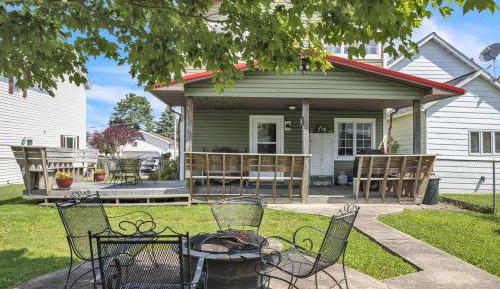 Four-Bedroom Holiday Home