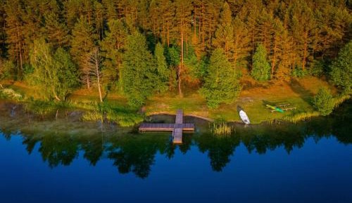 Apartment with Lake View