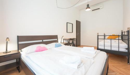 Triple Room with Shared Bathroom