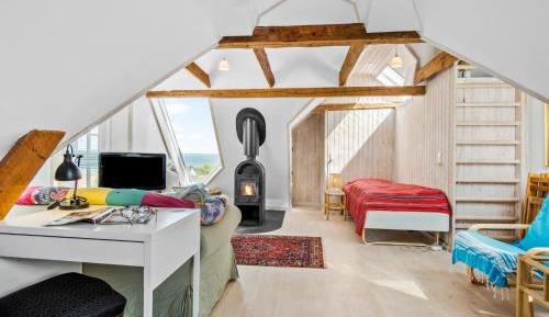 Four-Bedroom Holiday Home