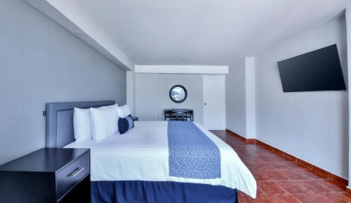 King Room with Mountain View