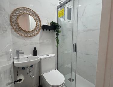 Double Room with Private Bathroom