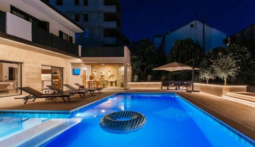 Three-Bedroom Apartment with Private Pool