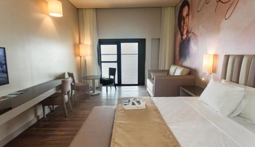 Apartment with Sofa Bed