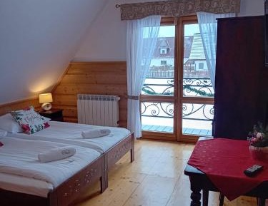 Double Room with Mountain View