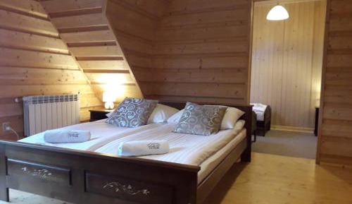 Family Room with Mountain View
