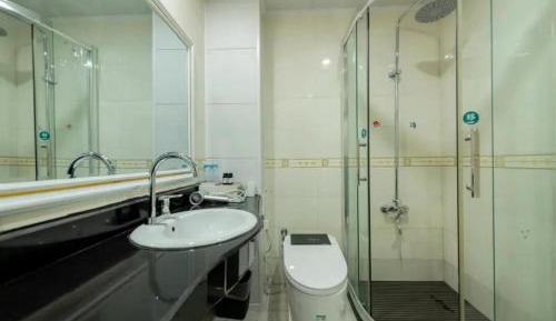 Twin Room with Mountain View