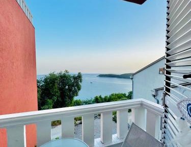 Triple Room with Sea View