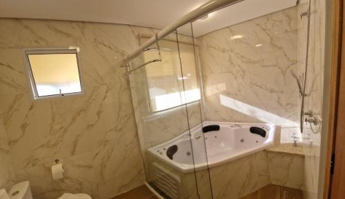 Suite with Hot Tub