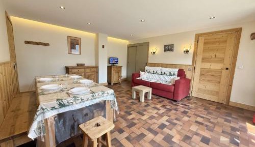 Apartment (5 Adults)