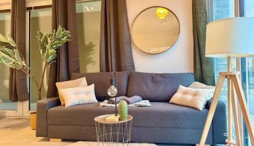 One-Bedroom Apartment with Terrace