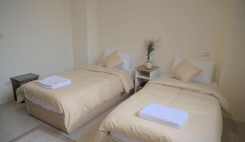Twin Room with Private Bathroom