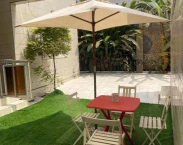 Villa with Garden View