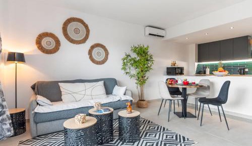 One-Bedroom Apartment with Garden