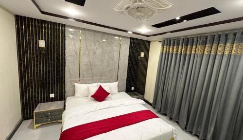 Large Double Room