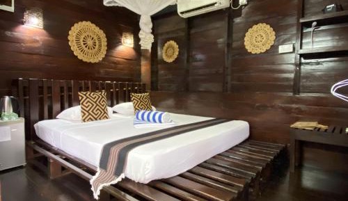 Deluxe Chalet