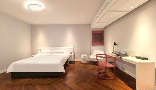 Ultra Sassy Double Room