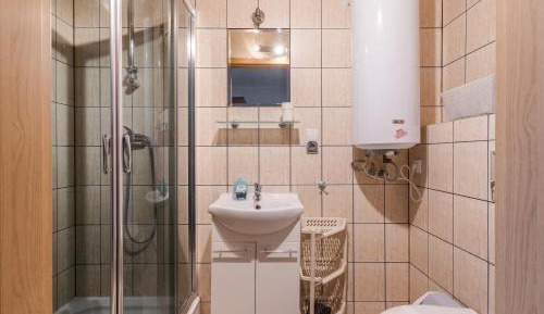 One-Bedroom Family Apartment