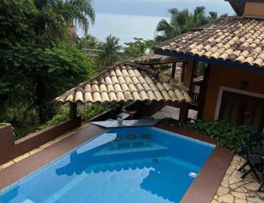 One-Bedroom Apartment with Sea View and Terrace