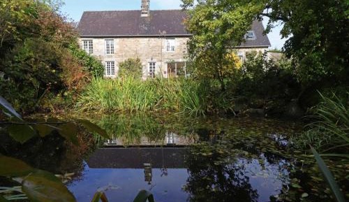 Holiday Home (10 Adults)