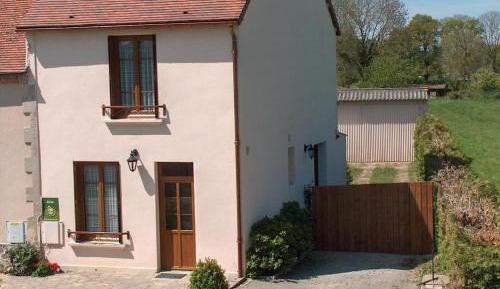 Holiday Home (4 Adults)